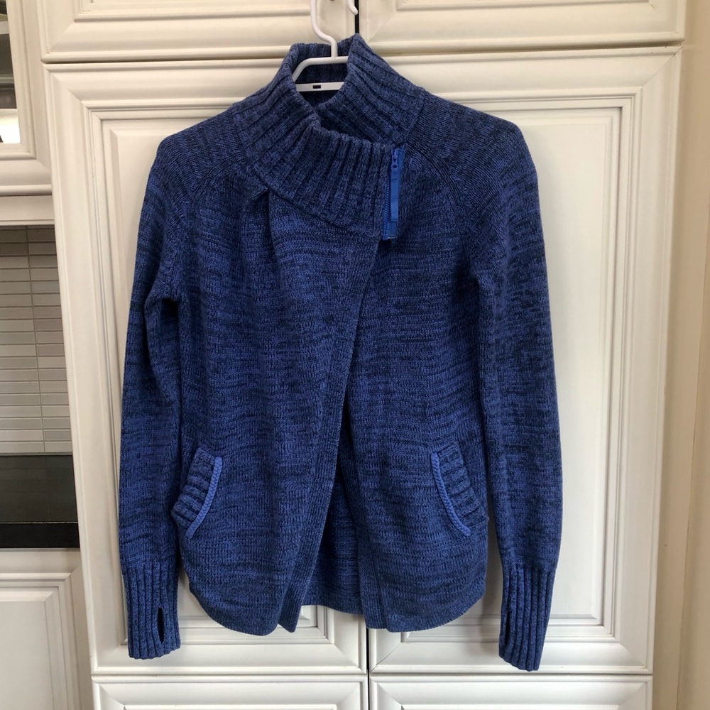 Ivivva by Lululemon girl’s knit cardigan sweater